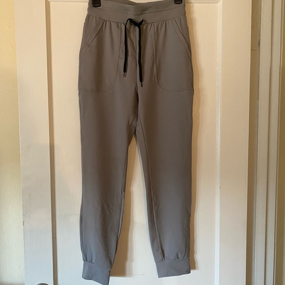 Noahella Yoga Sweatpants Joggers in grey size medium - Picture 2 of 8